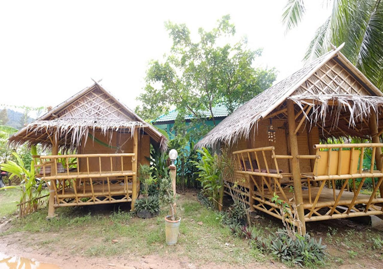 Rann Chalet Beach Side Ko Lanta Esterno foto